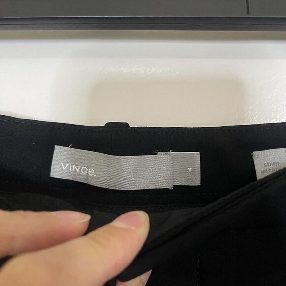 NWOT VINCE. Black knit straight leg lightweight trouser pants size 4 - Picture 2 of 6